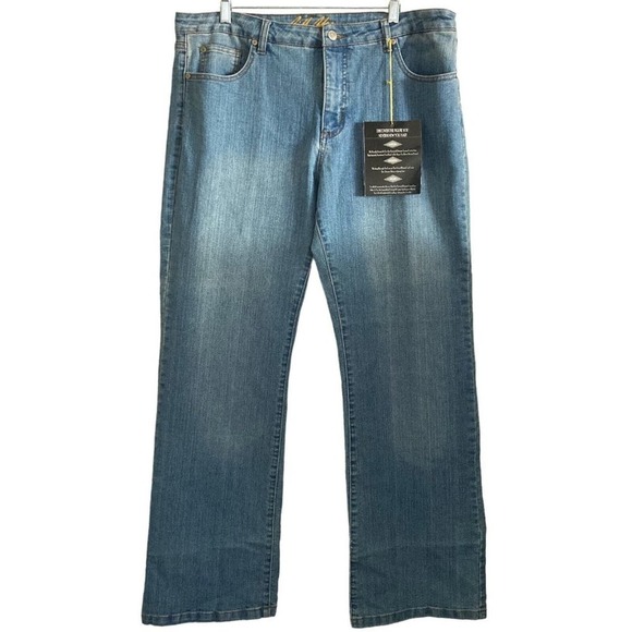 Bill Blass Jeans Womens 16 Stretch Bootcut Plus Size Medium Wash Blue New - Picture 11 of 11